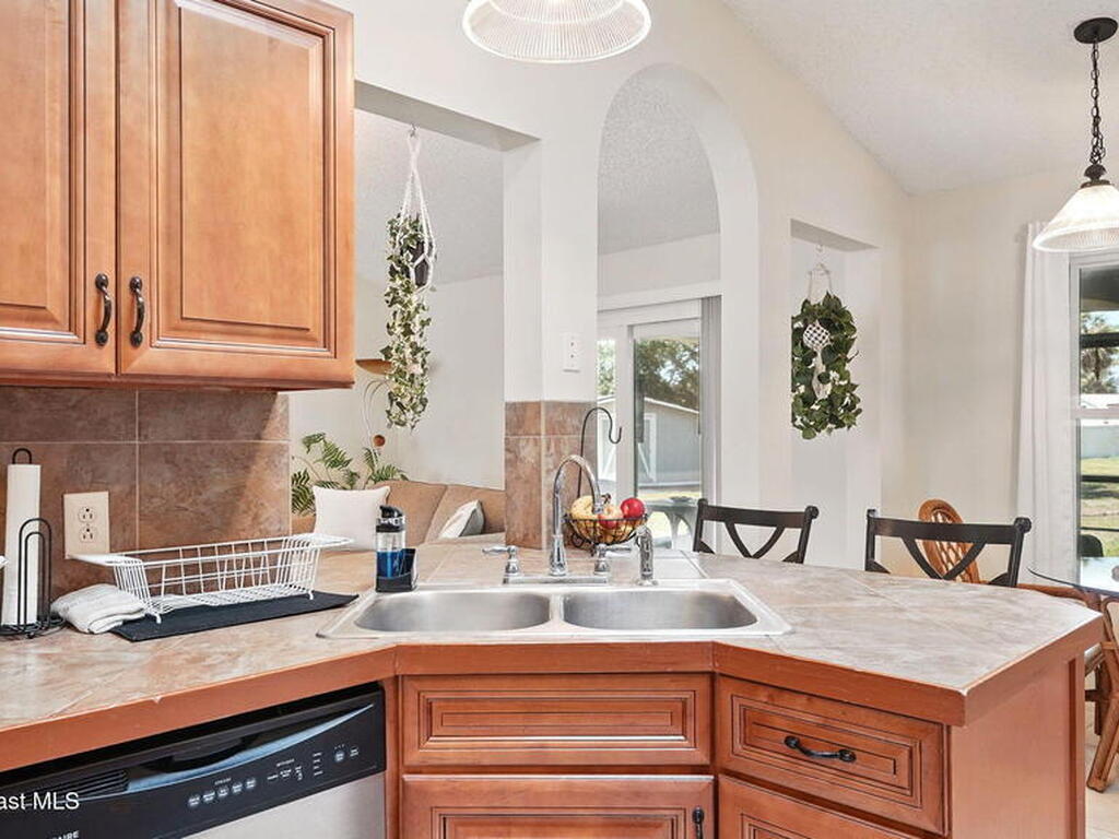 196 Delia Avenue, Palm Bay, FL 32907