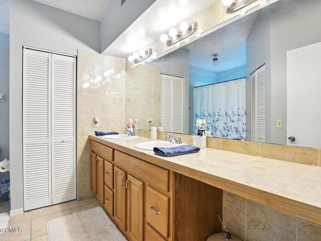 196 Delia Avenue, Palm Bay, FL 32907