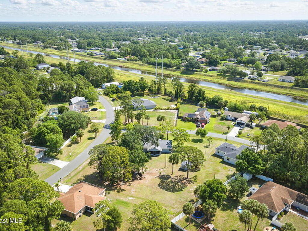 196 Delia Avenue, Palm Bay, FL 32907