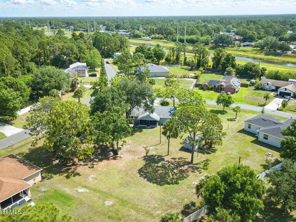 196 Delia Avenue, Palm Bay, FL 32907