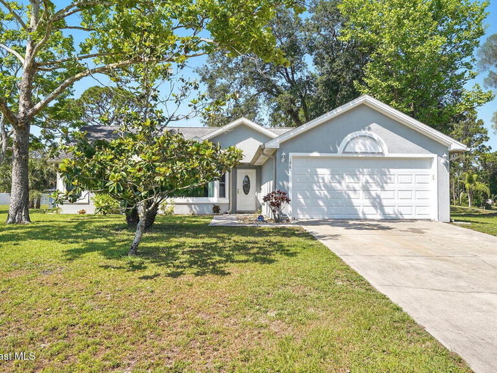 196 Delia Avenue, Palm Bay, FL 32907