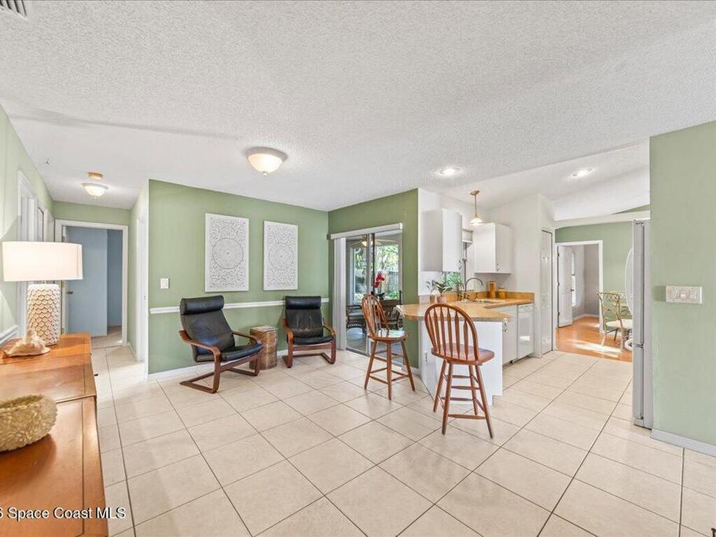 203 Twin Lakes Road, Melbourne, FL 32901