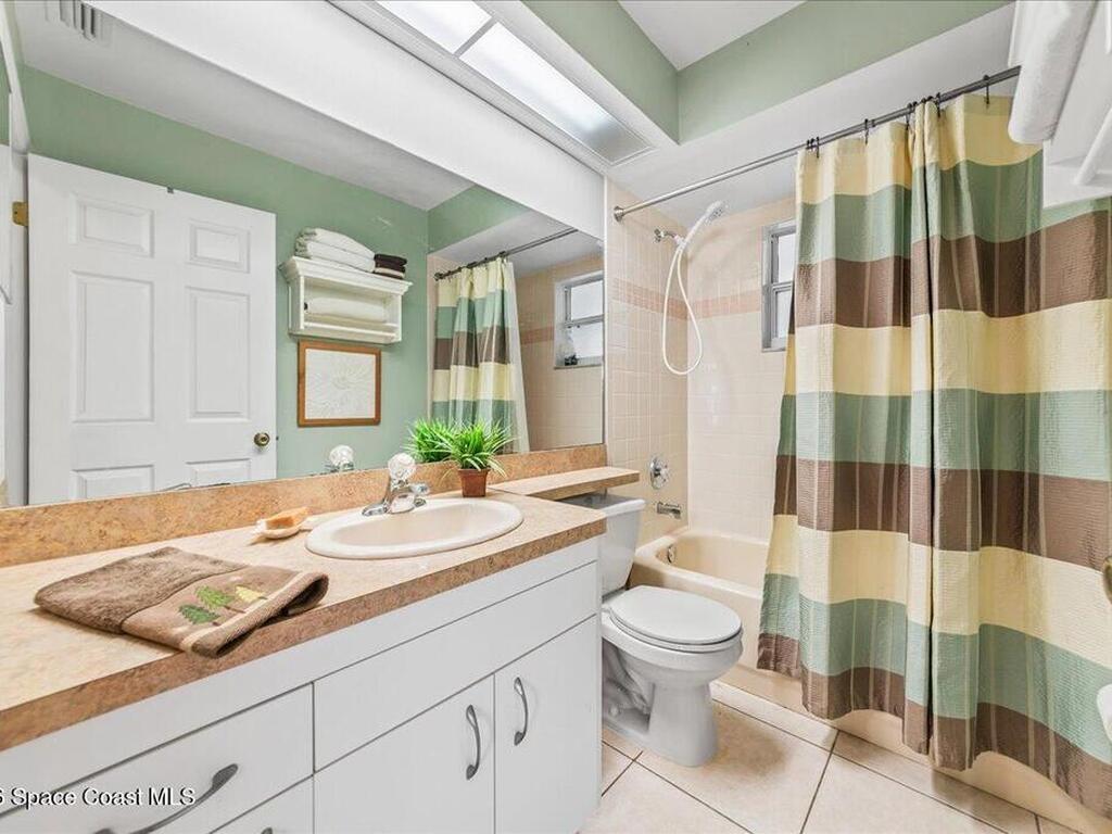 203 Twin Lakes Road, Melbourne, FL 32901