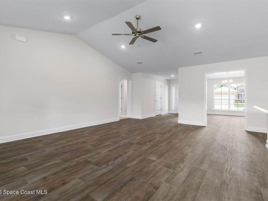 460 Wellwood Street, Palm Bay, FL 32908