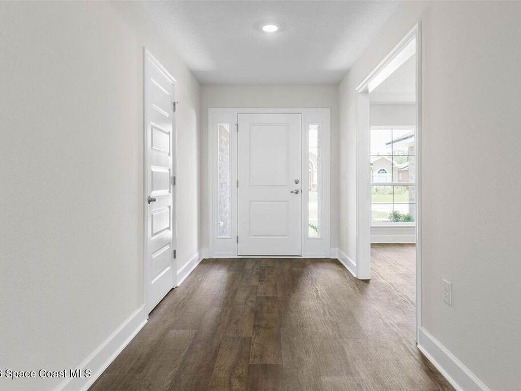 460 Wellwood Street, Palm Bay, FL 32908