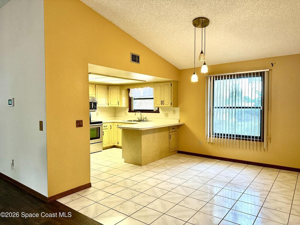 1891 Marysville Drive, Deltona, FL 32725