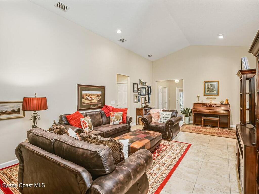 2147 Attilburgh Boulevard, Melbourne, FL 32904