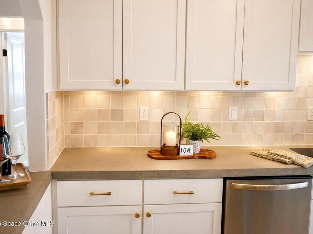 804 Oak Street, Melbourne Beach, FL 32951