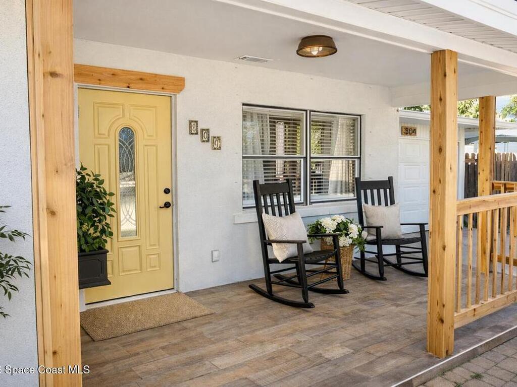804 Oak Street, Melbourne Beach, FL 32951