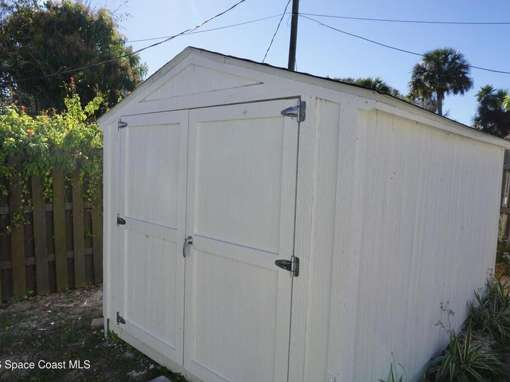 804 Oak Street, Melbourne Beach, FL 32951