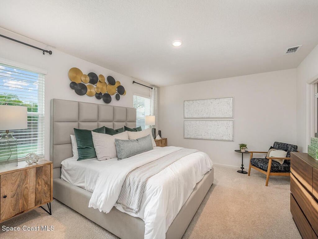 2732 Indian River Parkway, Mims, FL 32754