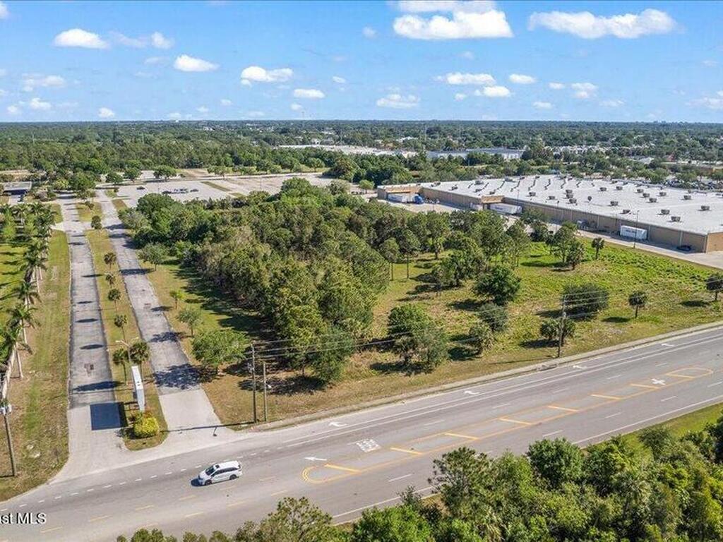 3400-B Sarno Road, Melbourne, FL 32935