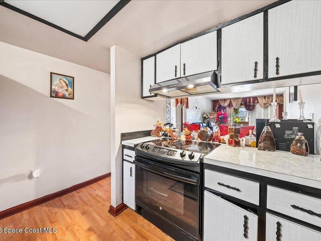 247 Cambridge Lane, Melbourne, FL 32935