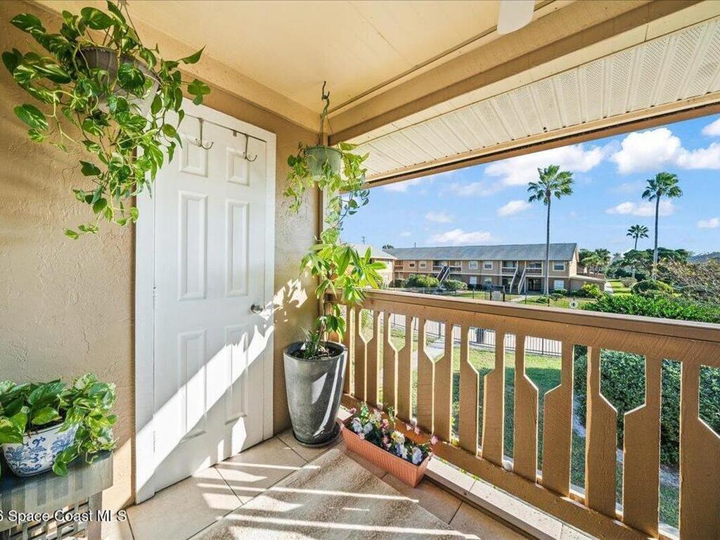 247 Cambridge Lane, Melbourne, FL 32935