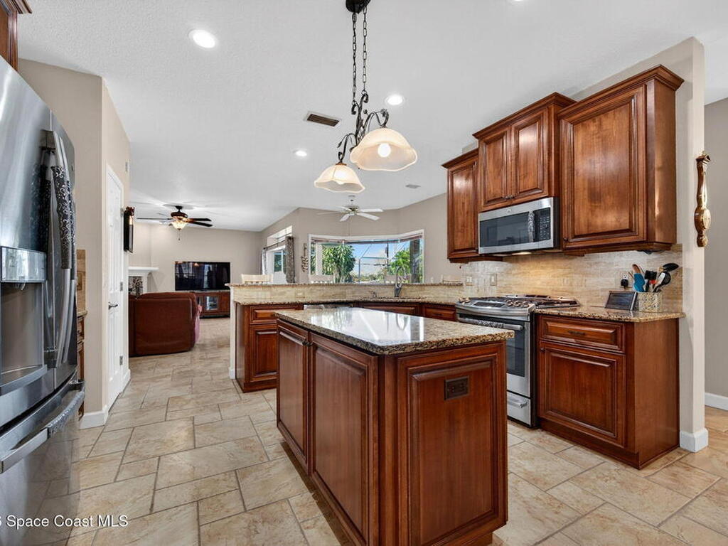 3676 S Ridge Circle, Titusville, FL 32796