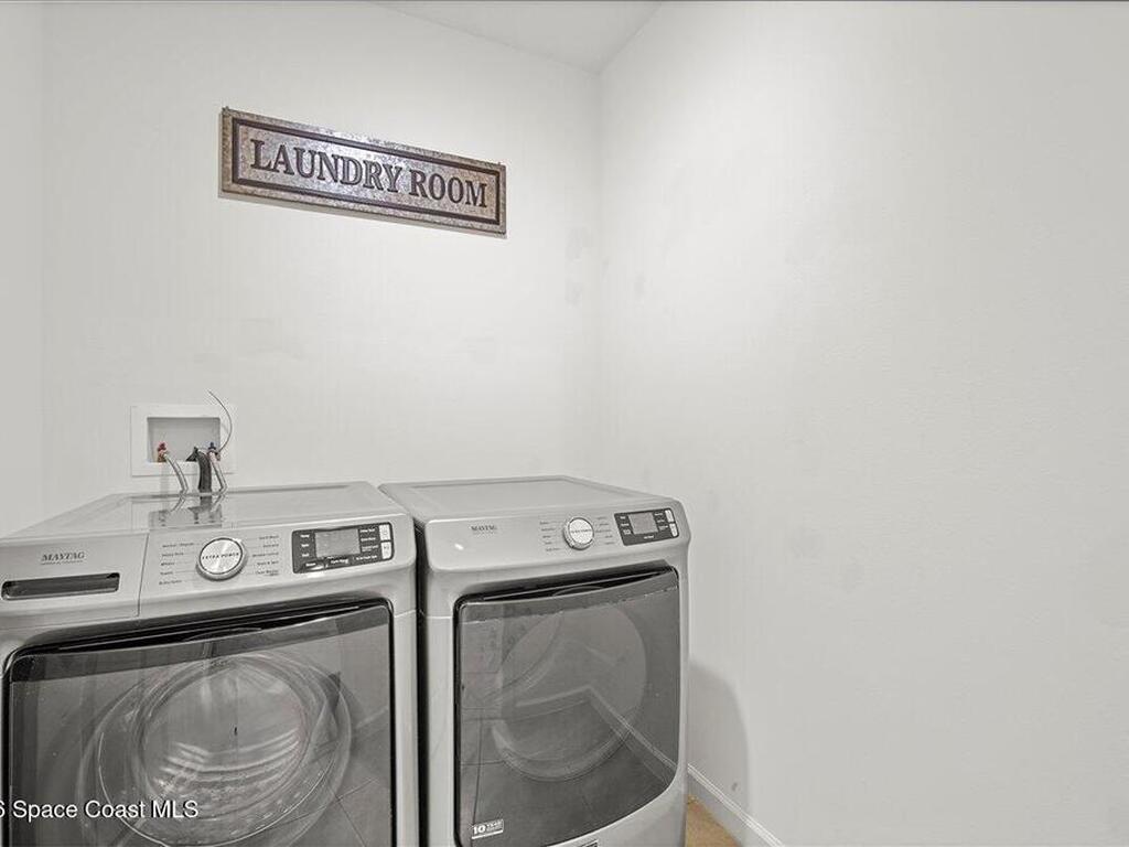 3884 Sandhill Crane Circle, Mims, FL 32754