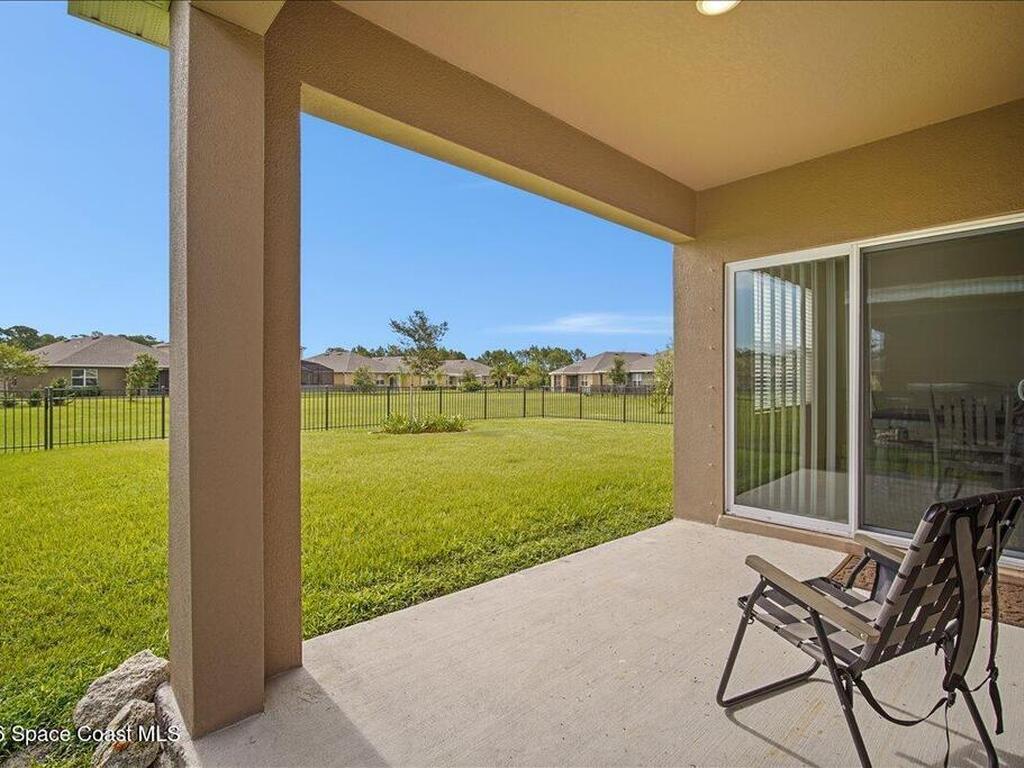 3884 Sandhill Crane Circle, Mims, FL 32754