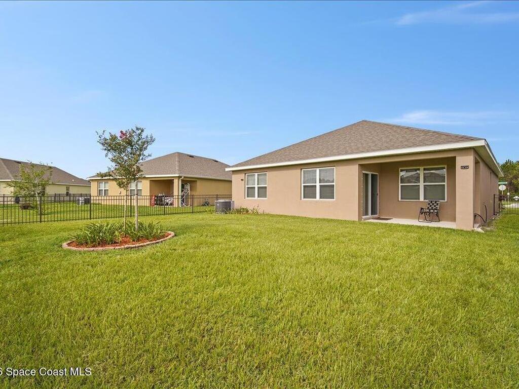 3884 Sandhill Crane Circle, Mims, FL 32754