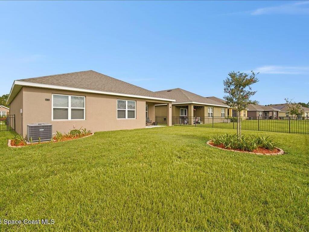 3884 Sandhill Crane Circle, Mims, FL 32754