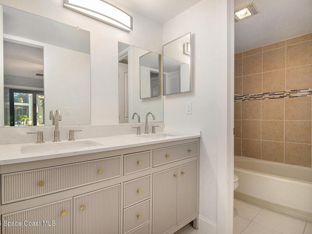 425 Catamaran Drive, Merritt Island, FL 32952