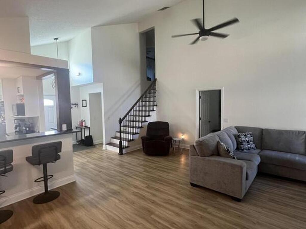 1353 Black Willow Trail, Altamonte Springs, FL 32714