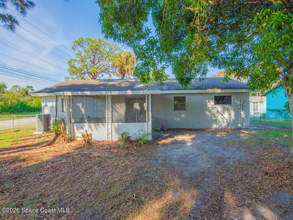 3215 Indiana Court, Fort Pierce, FL 34947