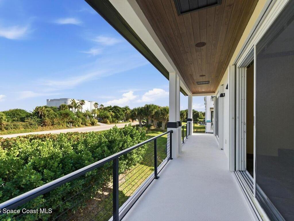 7607 Kiawah Way, Melbourne Beach, FL 32951