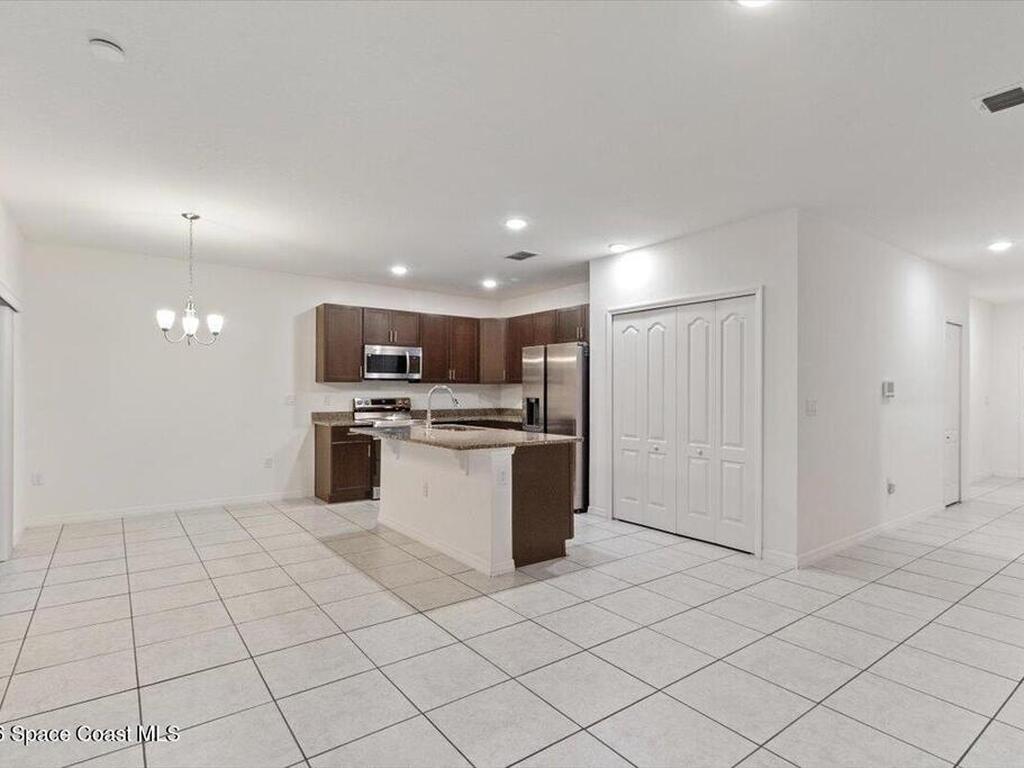 1200 Wahneta Drive, Poinciana, FL 34759