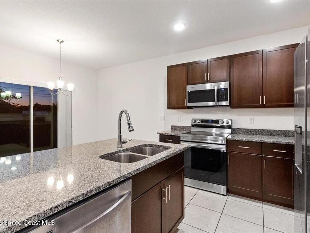 1200 Wahneta Drive, Poinciana, FL 34759