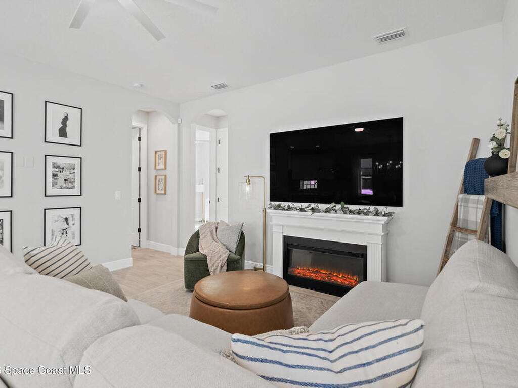 3024 Blazing Star Drive, Melbourne, FL 32940