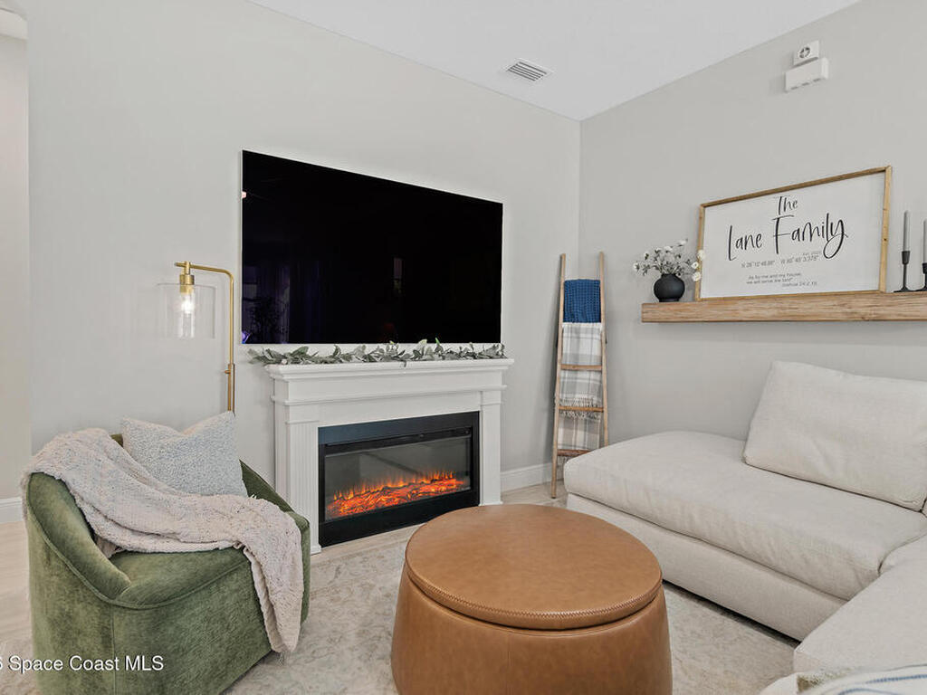 3024 Blazing Star Drive, Melbourne, FL 32940