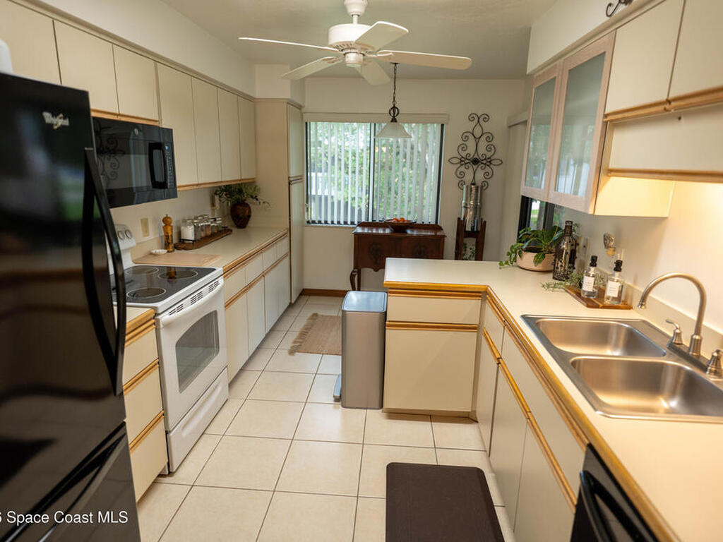 605 Saint Albans Court, Melbourne, FL 32904