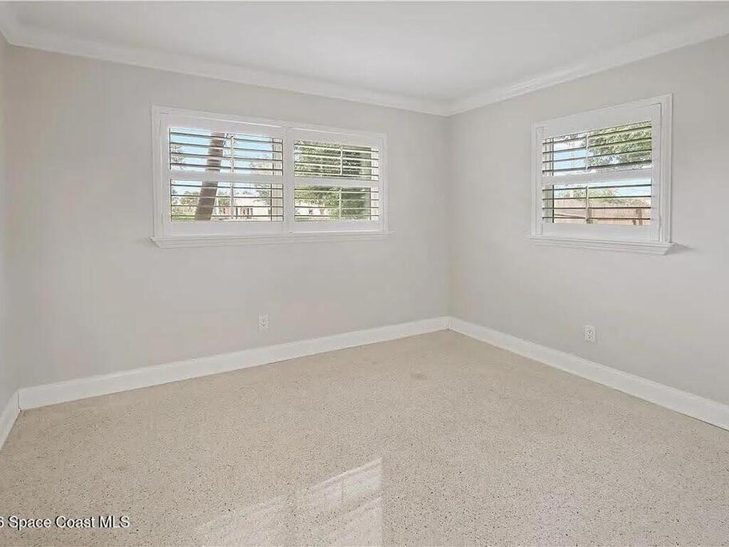 555 20th Street, Vero Beach, FL 32960