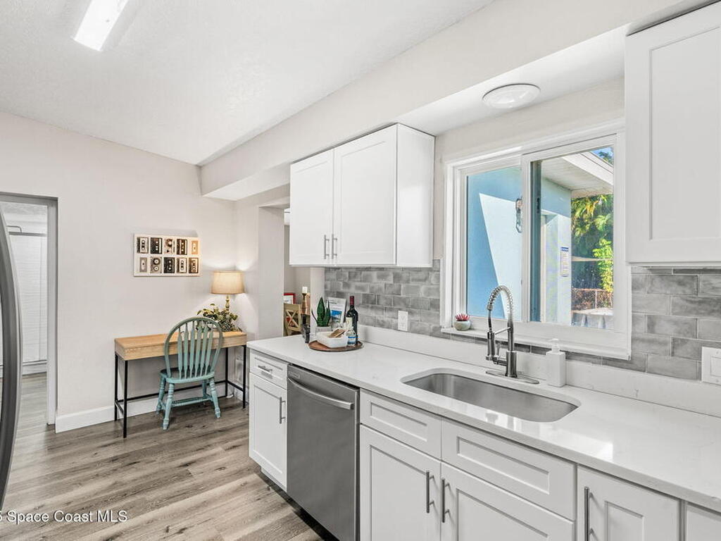 931 S Orlando Avenue, Cocoa Beach, FL 32931