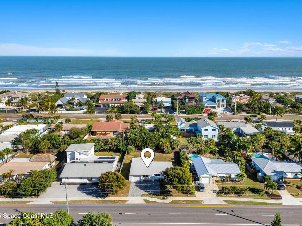 931 S Orlando Avenue, Cocoa Beach, FL 32931