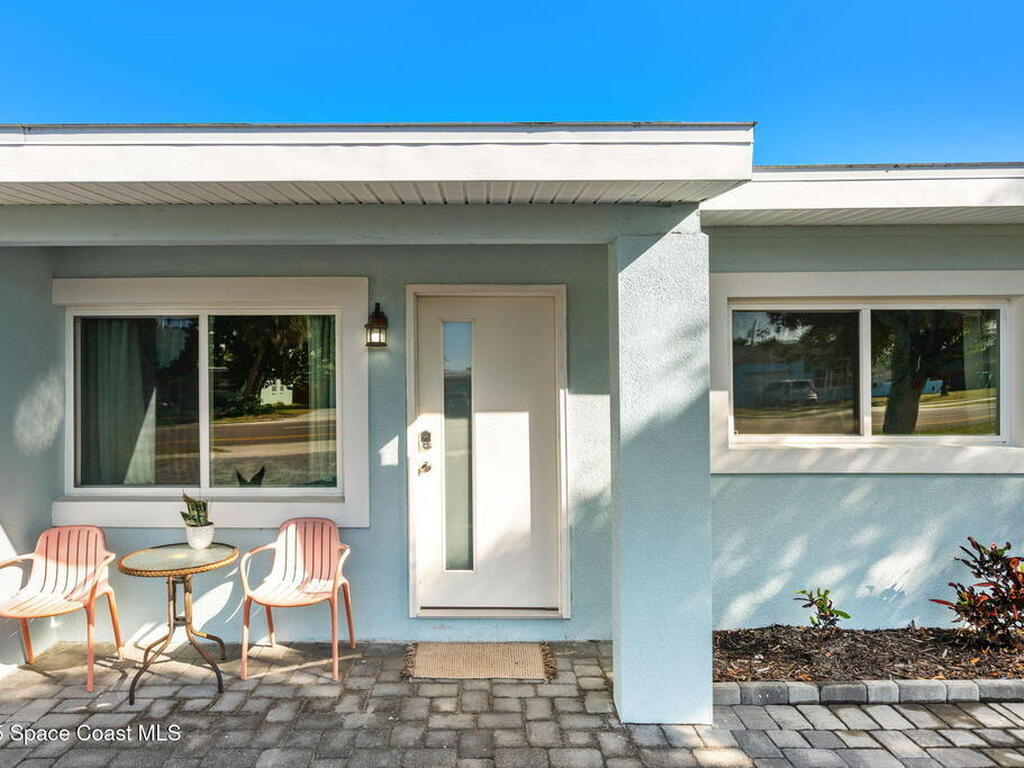 931 S Orlando Avenue, Cocoa Beach, FL 32931