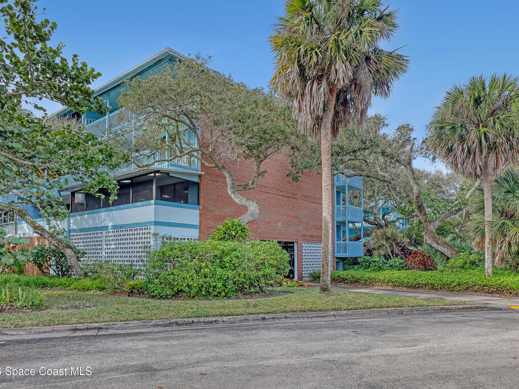 240 Hammock Shore Drive, Melbourne Beach, FL 32951