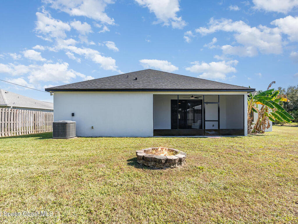 269 Olivick Circle, Palm Bay, FL 32907