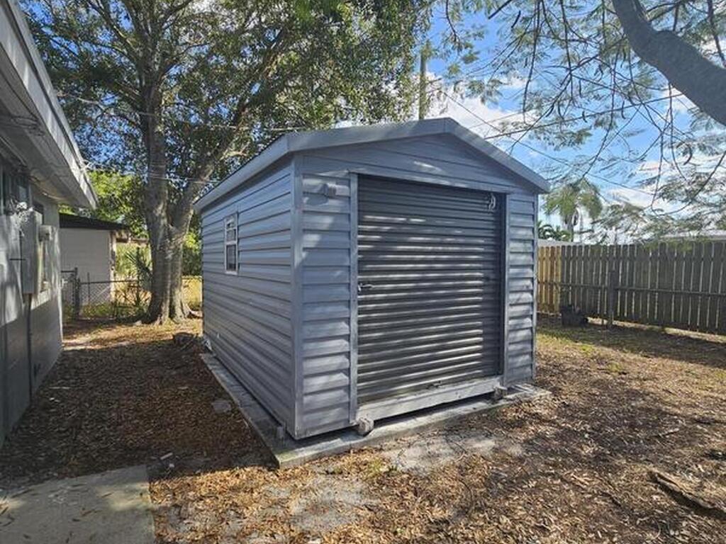 1961 Coolidge Avenue, Melbourne, FL 32935