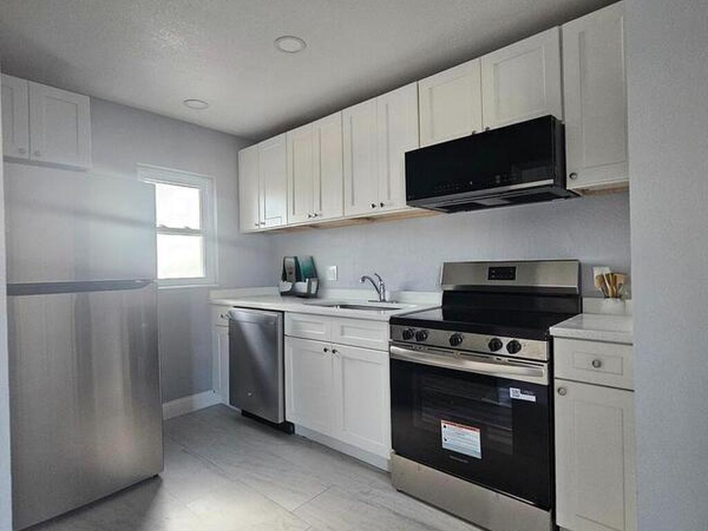 1961 Coolidge Avenue, Melbourne, FL 32935