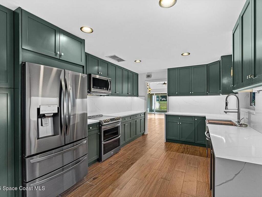 2431 SW Brookwood Lane, Palm City, FL 34990