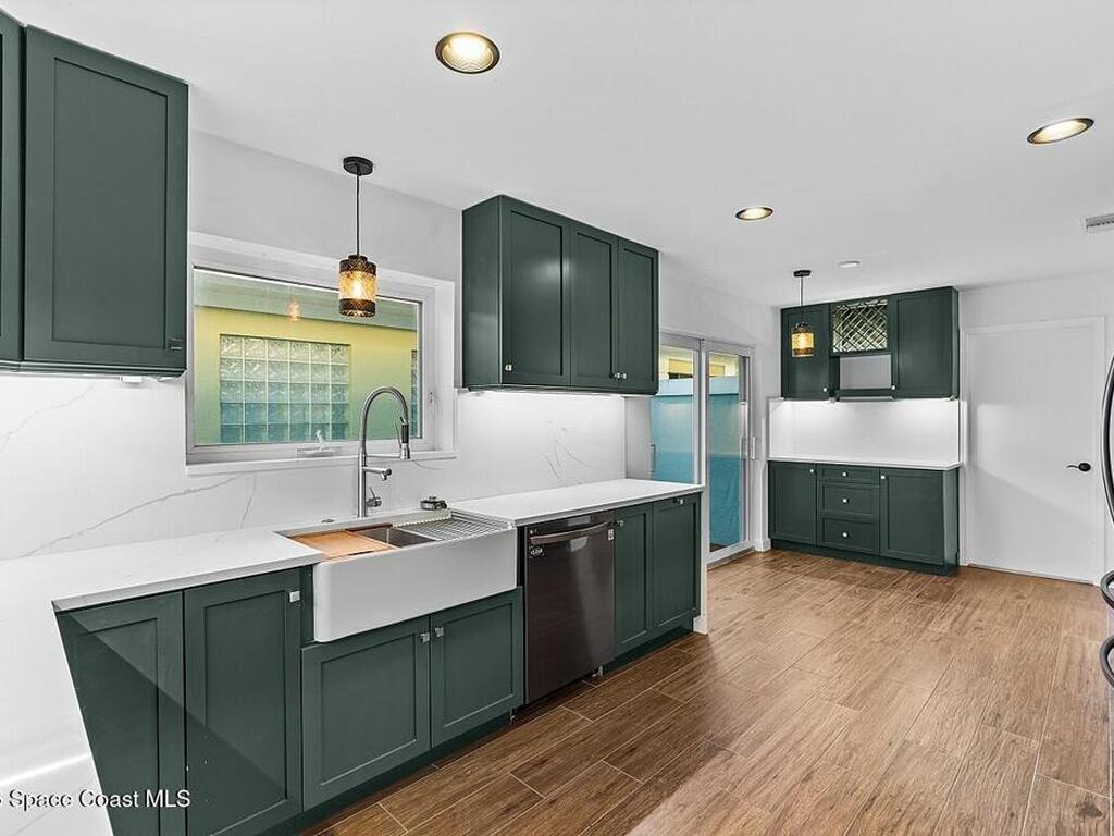 2431 SW Brookwood Lane, Palm City, FL 34990