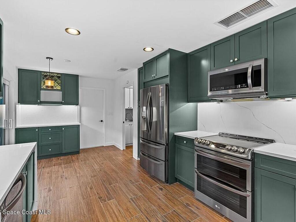 2431 SW Brookwood Lane, Palm City, FL 34990