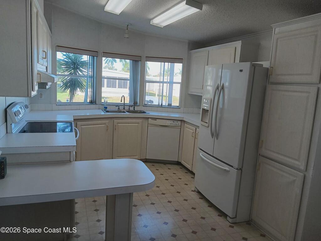 720 Lark Drive, Barefoot Bay, FL 32976