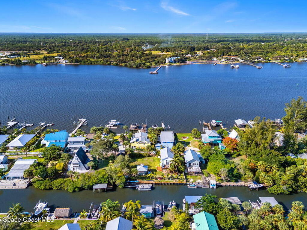 42 Vip Island Unit A, Grant-Valkaria, FL 32949