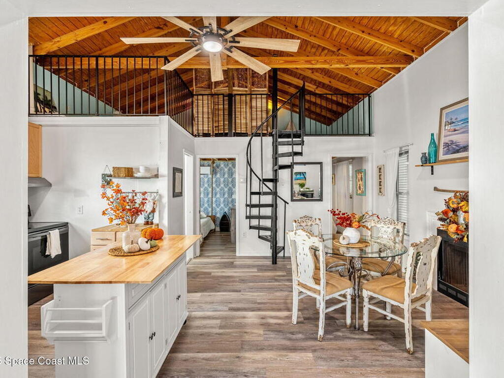 42 Vip Island Unit A, Grant-Valkaria, FL 32949