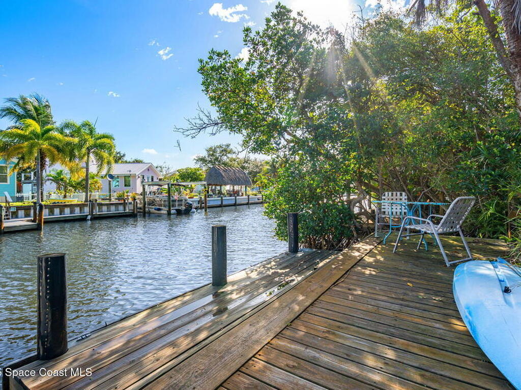 42 Vip Island Unit A, Grant-Valkaria, FL 32949