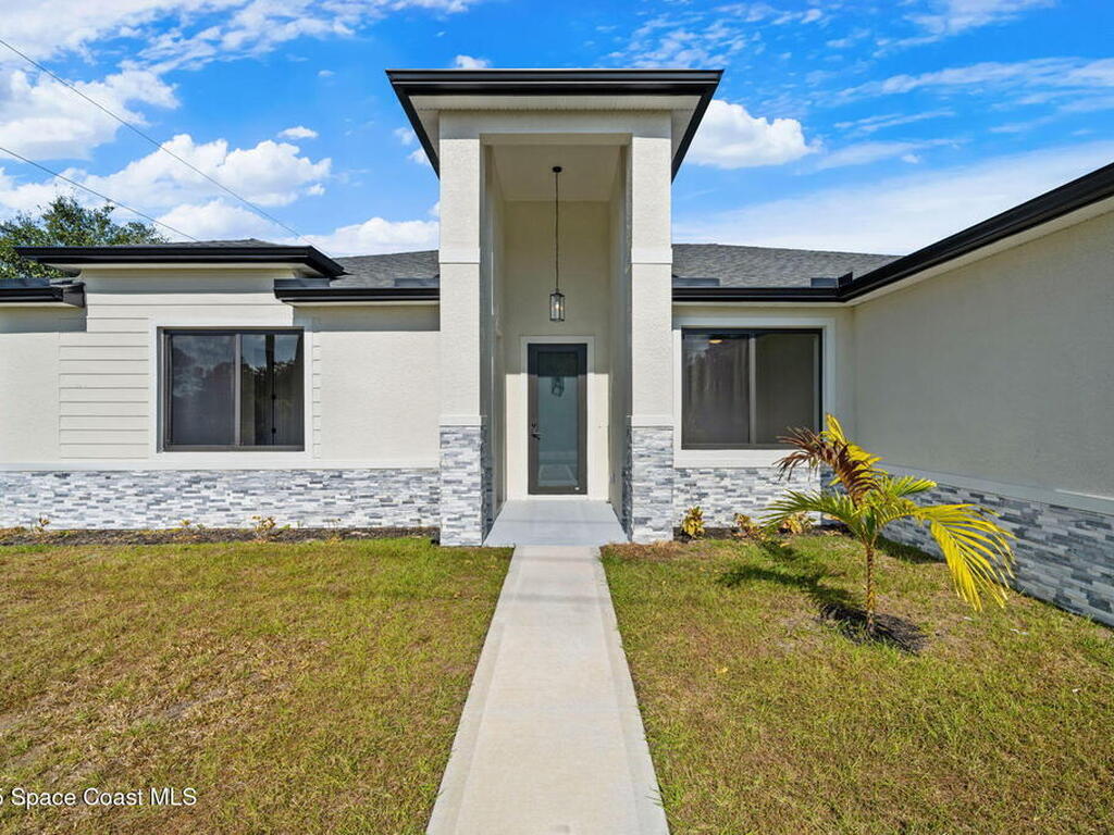 2275 Cogan Drive, Palm Bay, FL 32909