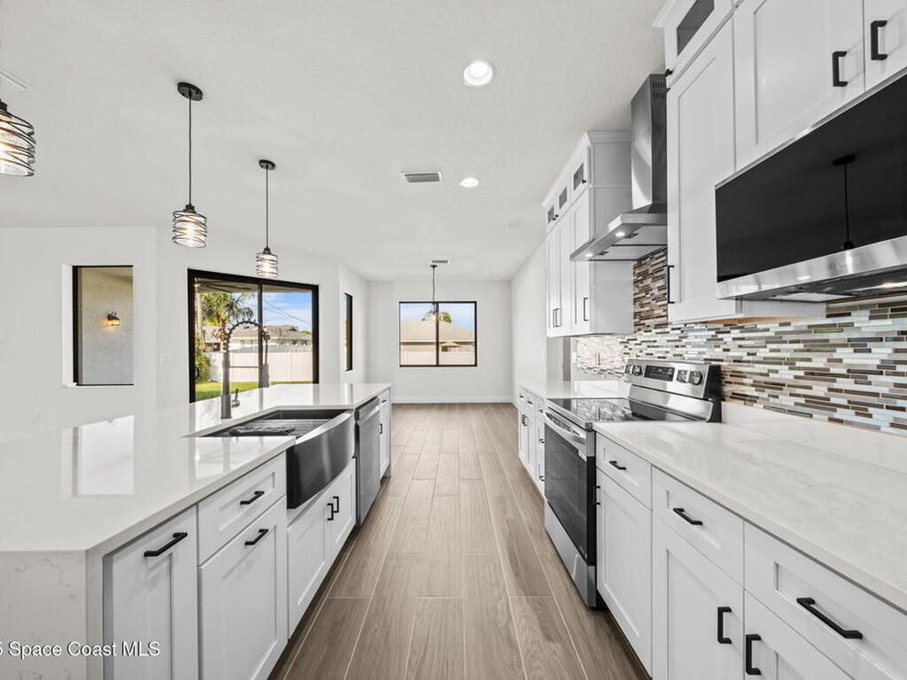 2275 Cogan Drive, Palm Bay, FL 32909