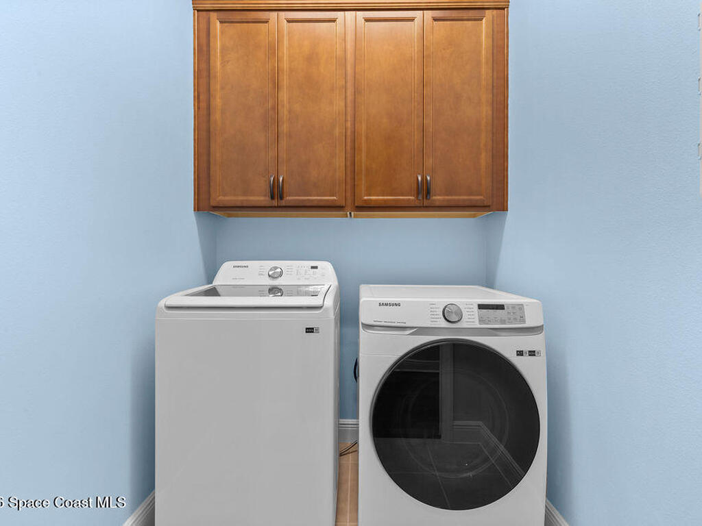 2818 Avalonia Drive, Melbourne, FL 32940